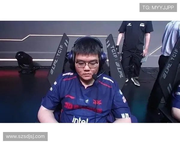 JDG战队在大师赛积分榜上以63分稳居第一位置，展现强劲实力